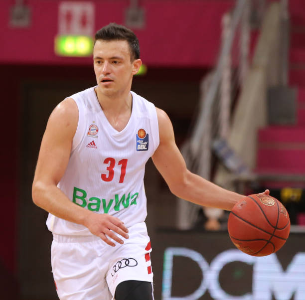 在高位压迫 在高位压迫