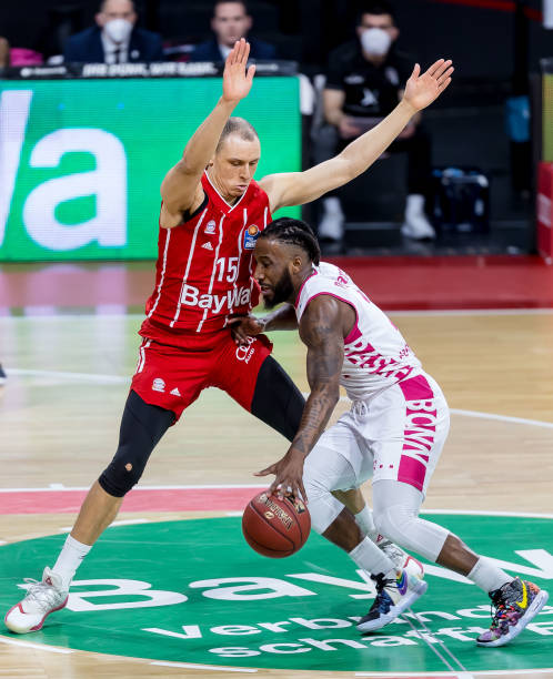 表现仍不及 表现仍不及