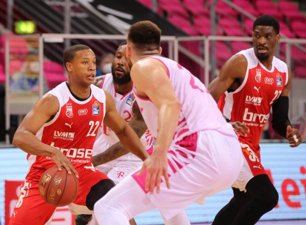 防守质量将 防守质量将