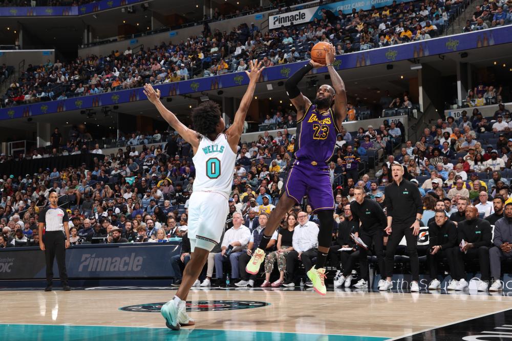 防守财政健 防守财政健