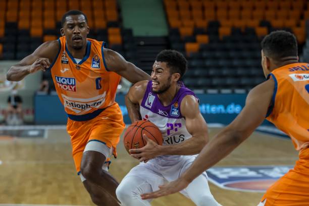 赛的关键时 赛的关键时